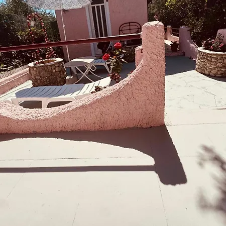 Nyaraló Gradakia 2